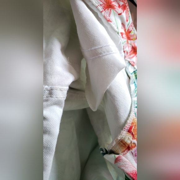 NWOT ZARA FLORAL JEANS SZ 06 - Picture 11 of 15